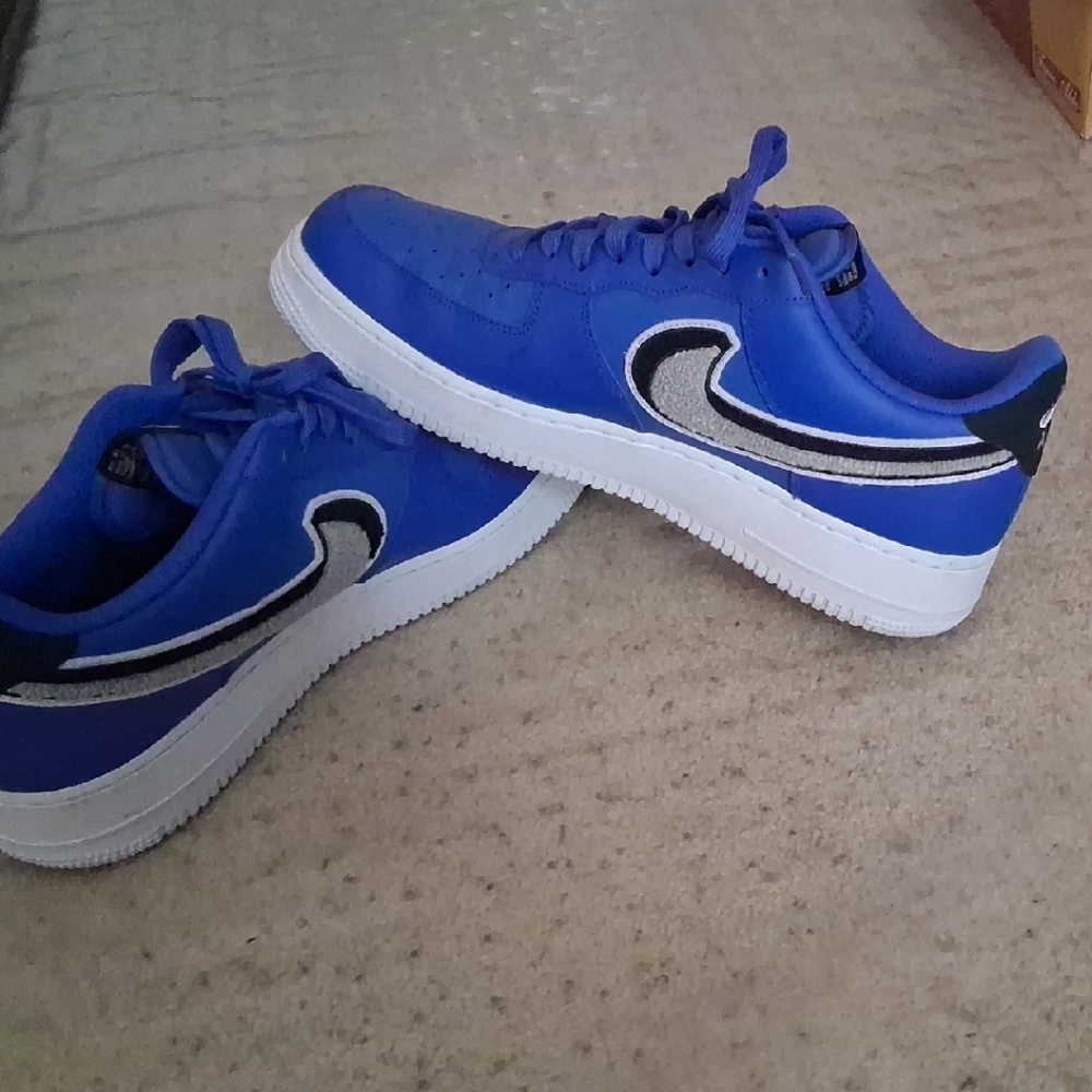 Nike Air Force 1 Low Chenille Swoosh